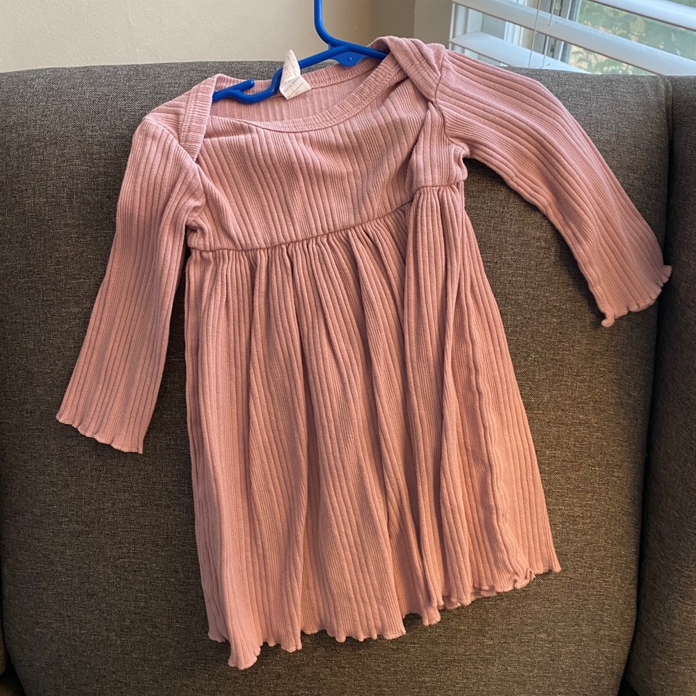 Kate quinn dress